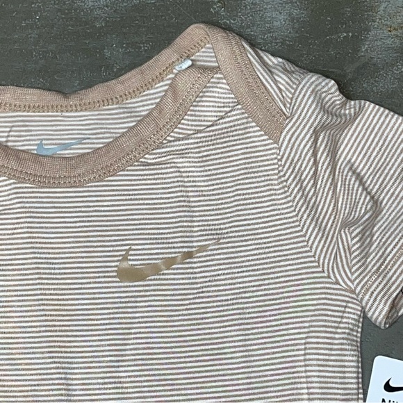 Nike Tan White Set Pants Short Sleeve NWT 24 Months Infant Soft - Picture 4 of 7